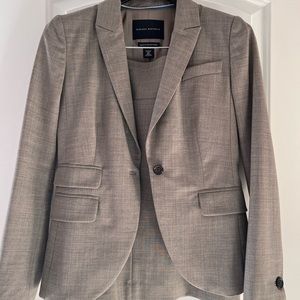 Banana Republic suit jacket and pencil skirt - gray color.